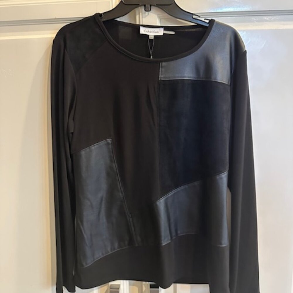 Calvin Klein Top w/faux leather patches - Size L - NWT